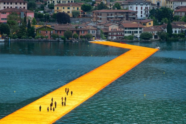 پل های شناور دریاچه ی آیسئو ایتالیا