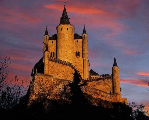 Alcazar-of-Segovia (1)