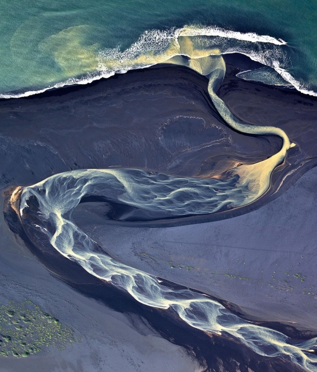 رودخانه شریانی، ایسلند