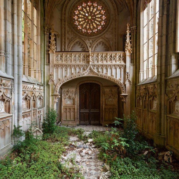 کلیسا متروکه و تنها، فرانسه