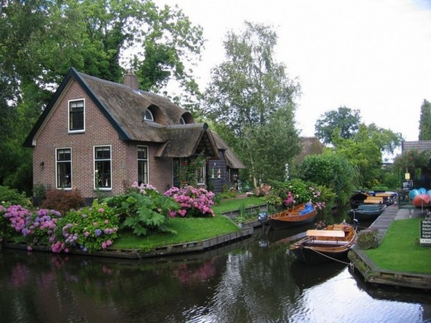 ۱۵ روستای جذاب و آرام از سراسر جهان، هلند