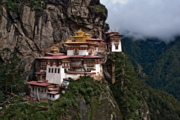 لانه ی ببر(معبد تاکشانگ پالپوگ)، دره ی پارو، بوتان