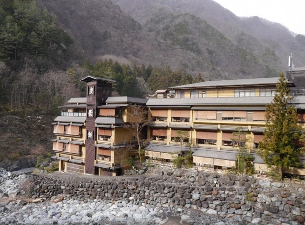 قدیمی ترین هتل جهان ژاپن