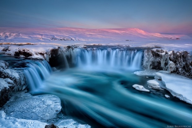 آبشار Goðafoss , ایسلند