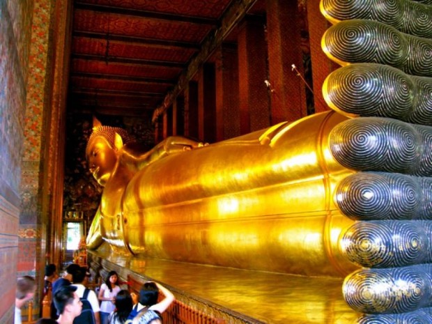 معبد بودای خوابیده، وات فو