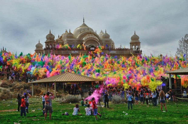 هولی، فستیوال رنگ ها، هند
