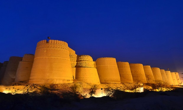قلعه دراور، پاکستان