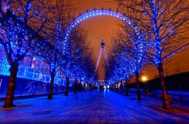 چرخ فلک غول پیکر چشم لندن، لندن، انگلستان