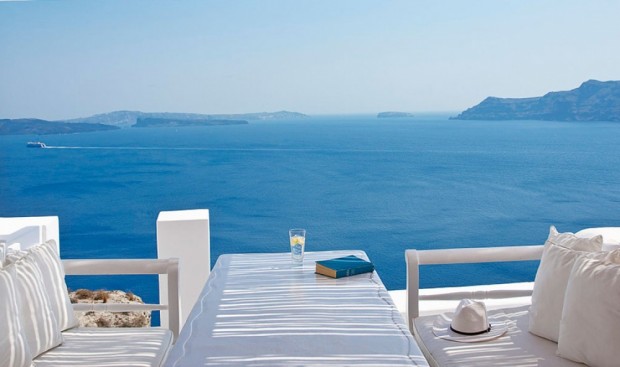 هتلی در یونان