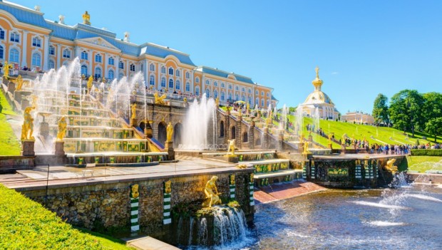 کاخ پترهوف، سن پترزبورگ، روسیه