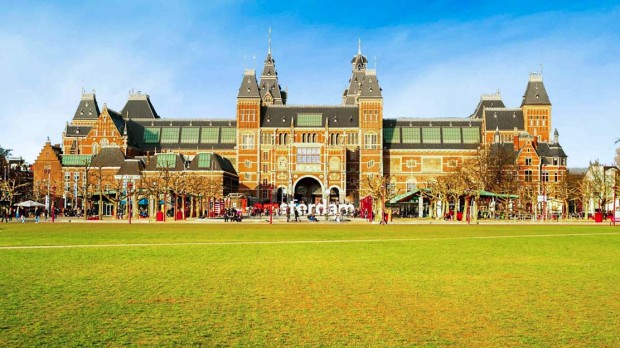 میدان موزه، آمستردام، هلند